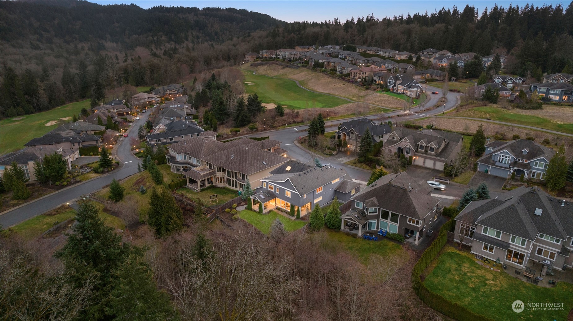 Listing 2043422 - Large Photo # 37
