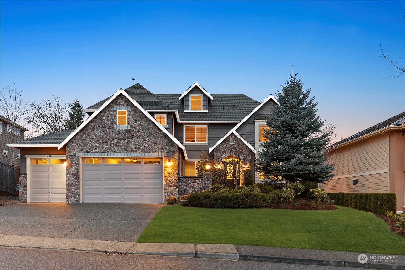 Listing 2043422 - Large Photo # 1