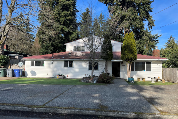3828 136th Place SE, Bellevue, WA 98006, Bellevue