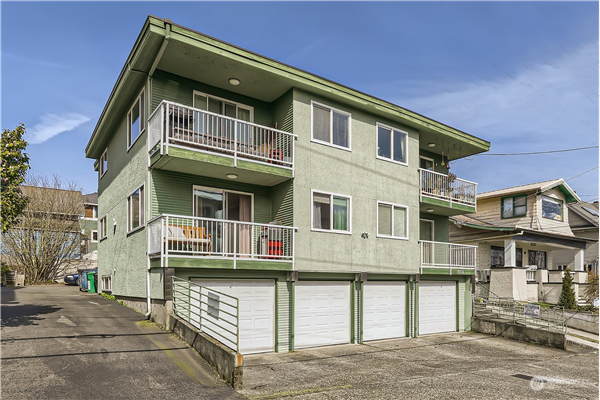 506 N 45th Street #202, Seattle, WA 98103, Seattle