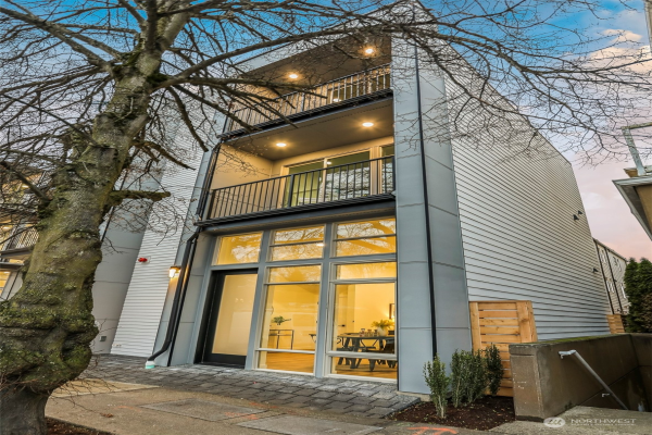 12307 15th Avenue NE, Seattle, WA 98125, Seattle