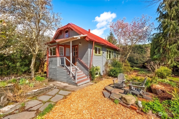 1417 Martin Luther king JR WAY , Seattle, WA 98122, Seattle