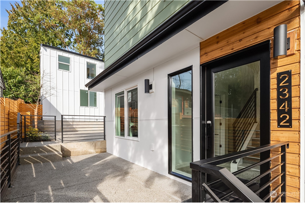 2342 NE 90th Street , Seattle, WA 98115, Seattle