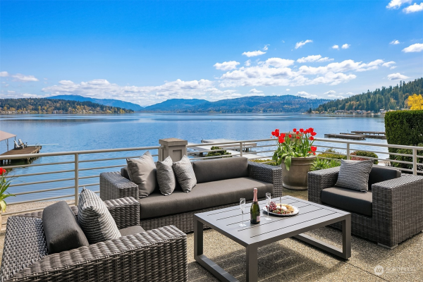358 W Lake Sammamish Parkway NE, Bellevue, WA 98008, Bellevue