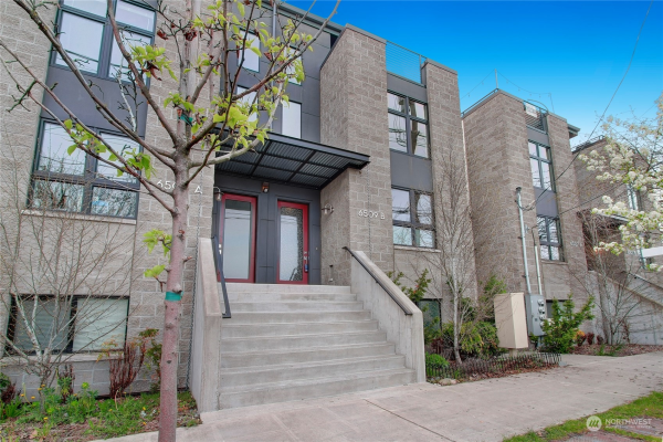6509 Ellis Avenue S #B, Seattle, WA 98108, Seattle