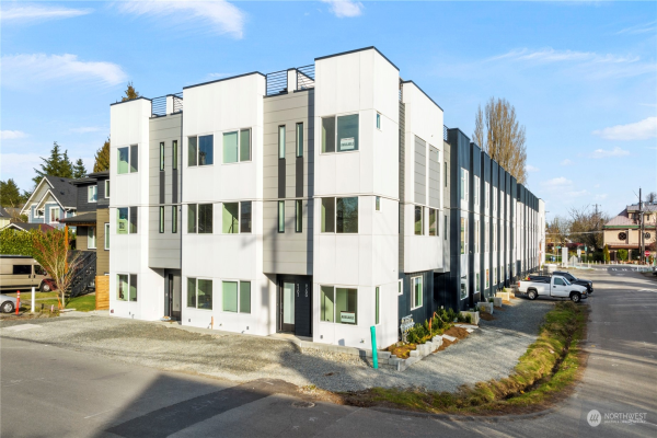 1418 NW 92nd Street , Seattle, WA 98117, Seattle