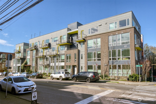 121 12 Avenue E ##503, Seattle, WA 98102, Seattle
