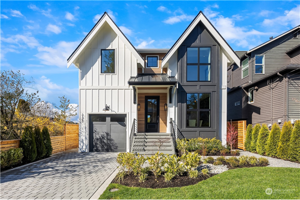 3122 W Mansell Street , Seattle, WA 98199, Seattle