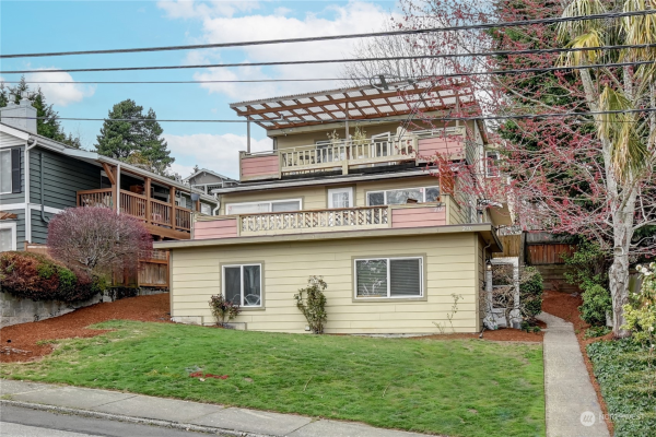 230 5th Avenue , Kirkland, WA 98033-6120, Kirkland