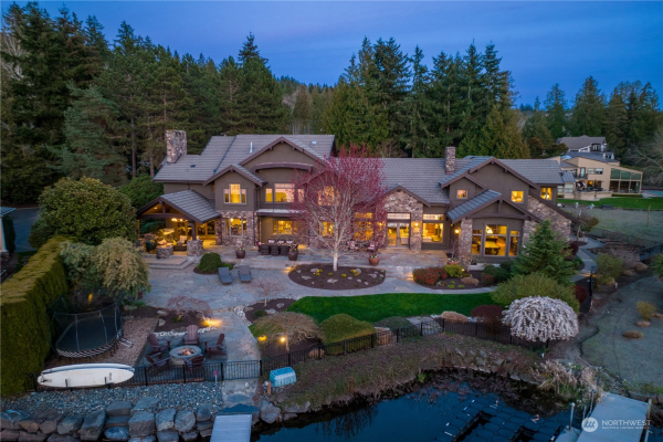 3607 E Lake Sammamish Shore Lane NE, Sammamish, WA 98074, Sammamish