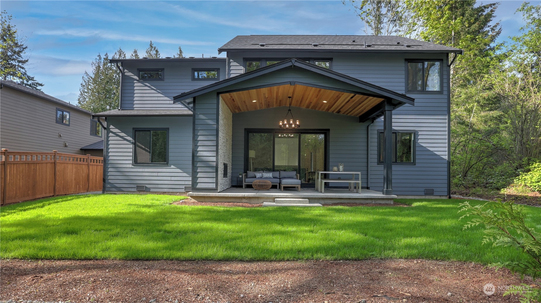 Listing 2066596 - Large Photo # 36