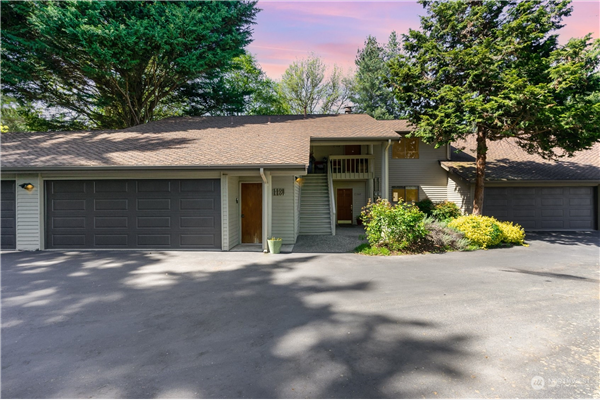 1101 Bellefield Park Lane #1107, Bellevue, WA 98004, Bellevue