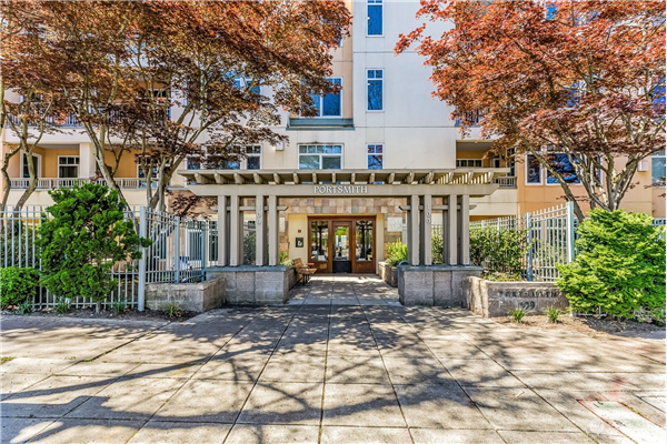 109 2nd Street S #438, Kirkland, WA 98033, Kirkland