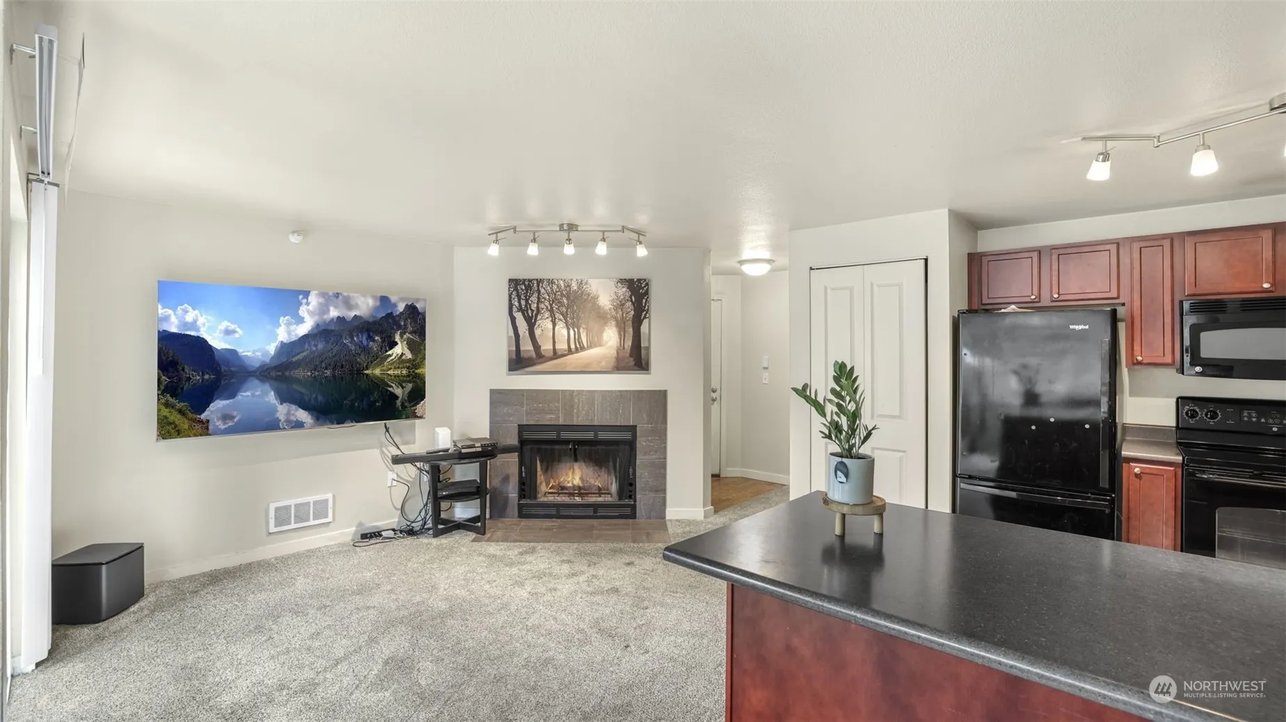 700 Front Street S #C105, Issaquah, WA 98027