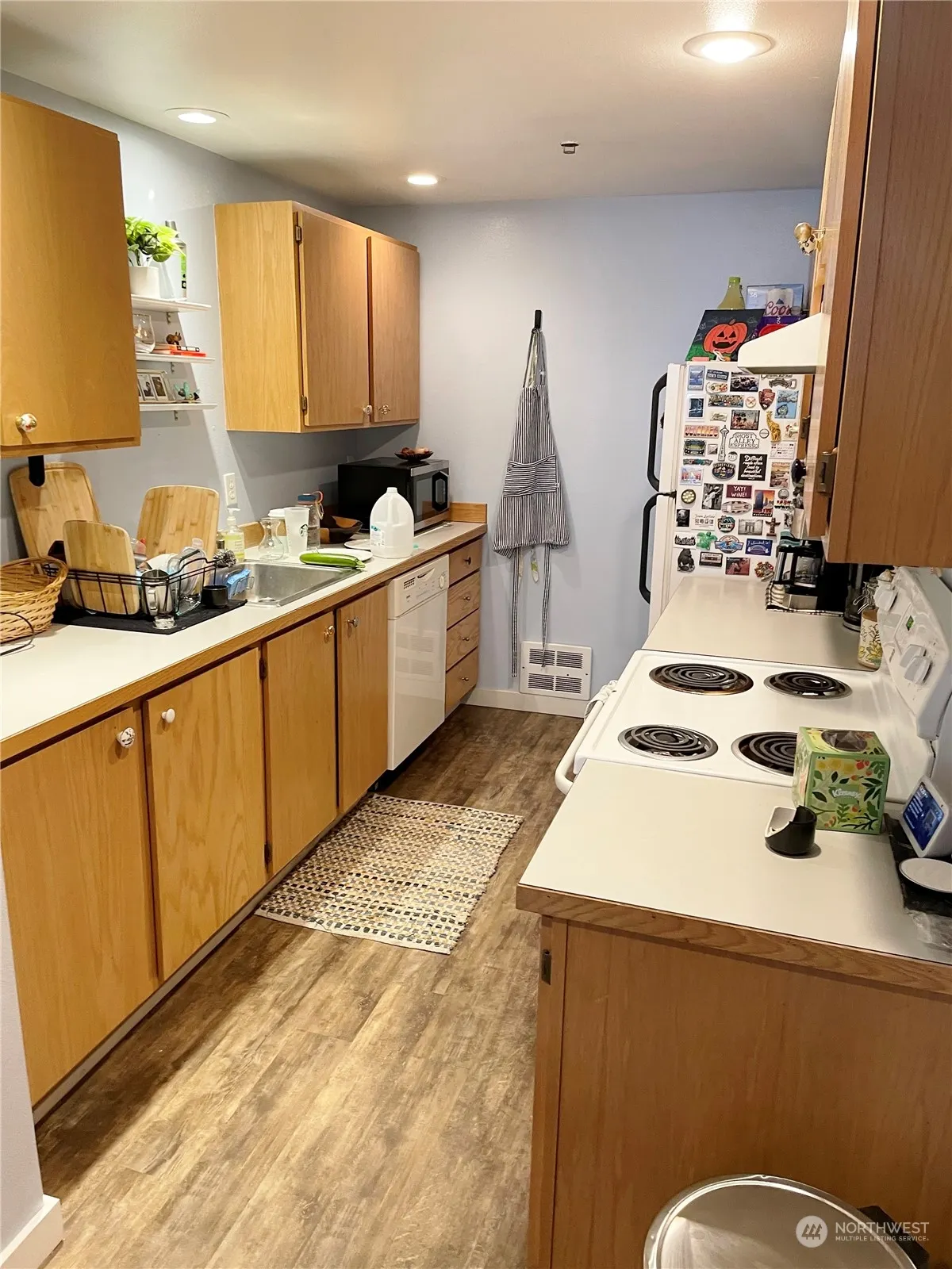 4105 Stone Way N, Seattle, WA 98103-8020