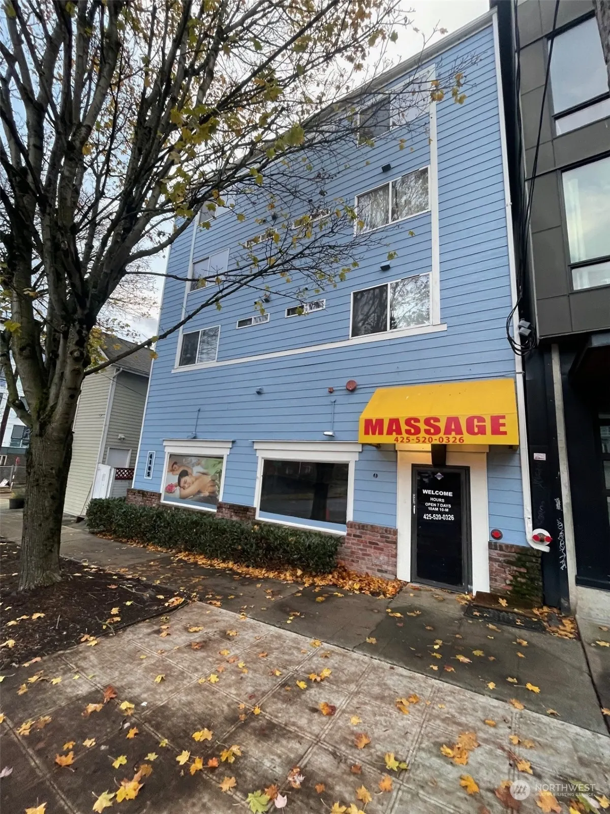 4105 Stone Way N, Seattle, WA 98103-8020