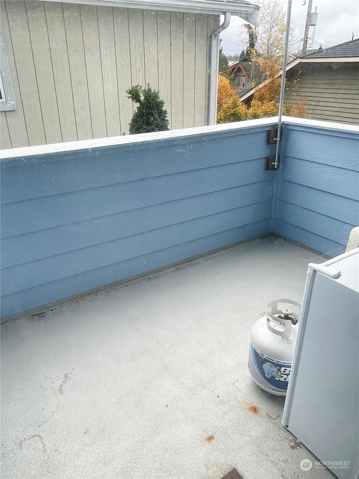 4105 Stone Way N, Seattle, WA 98103-8020