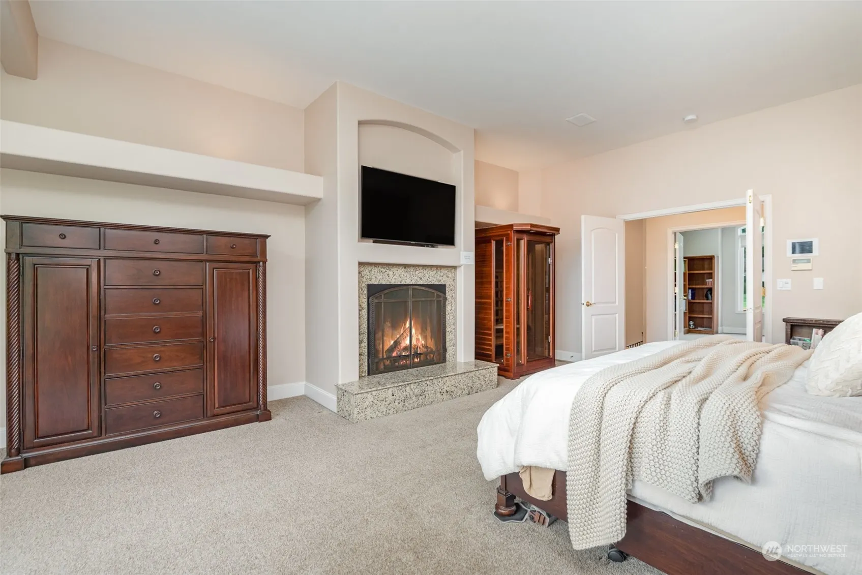 21315 SE 11th Street , Sammamish, WA 98075