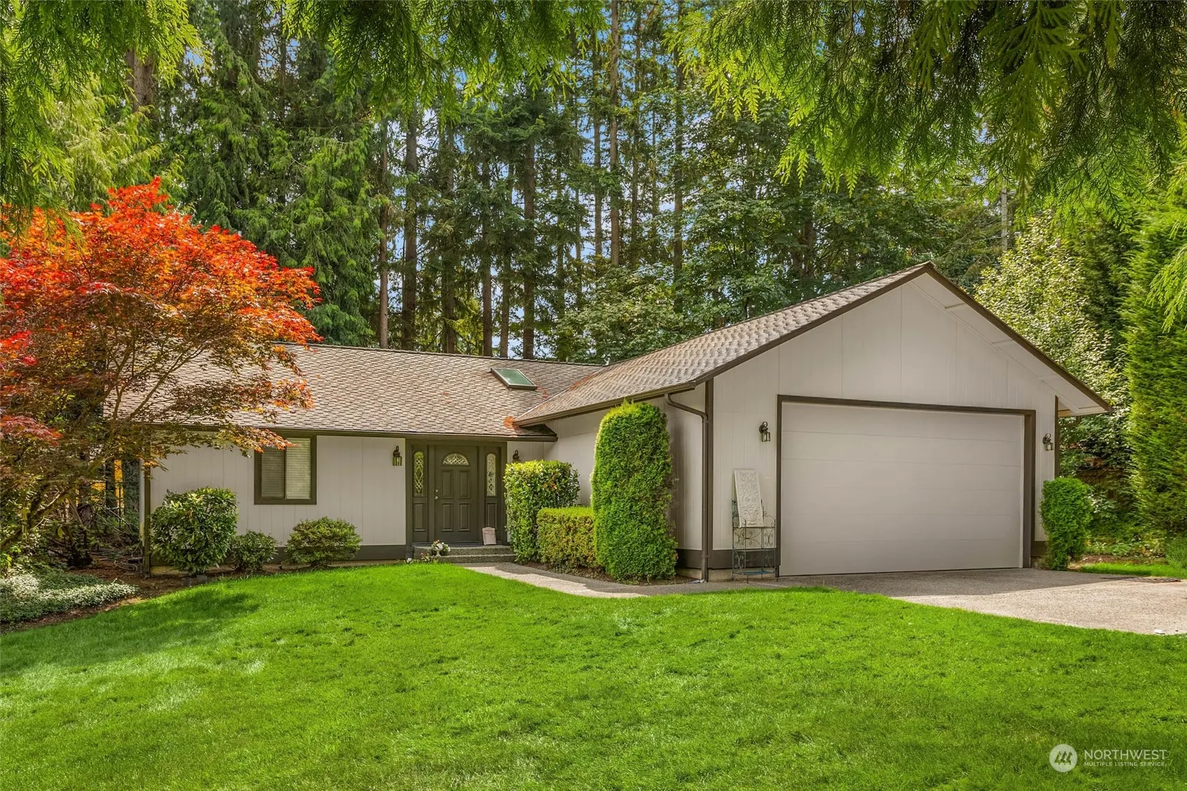 21315 SE 11th Street , Sammamish, WA 98075