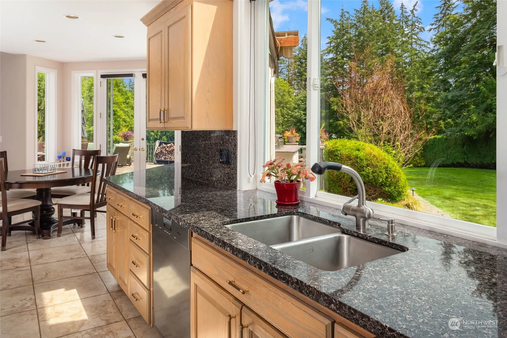 21315 SE 11th Street , Sammamish, WA 98075