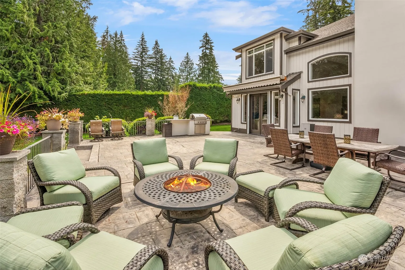 21315 SE 11th Street , Sammamish, WA 98075