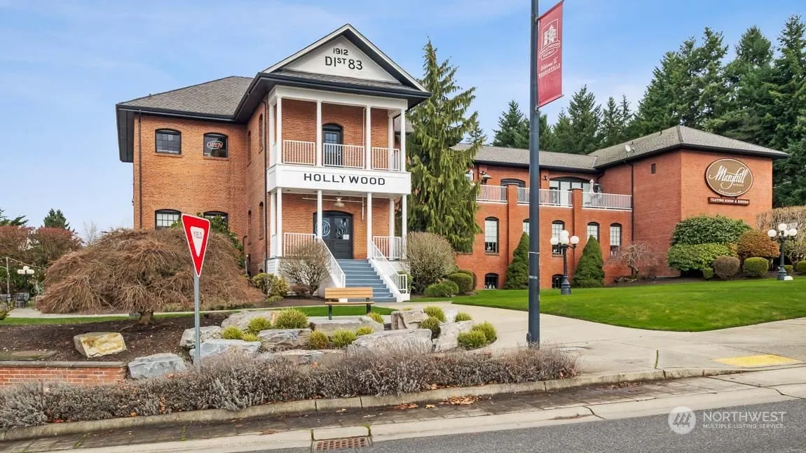 14470 133rd Place NE #3, Woodinville, WA 98072