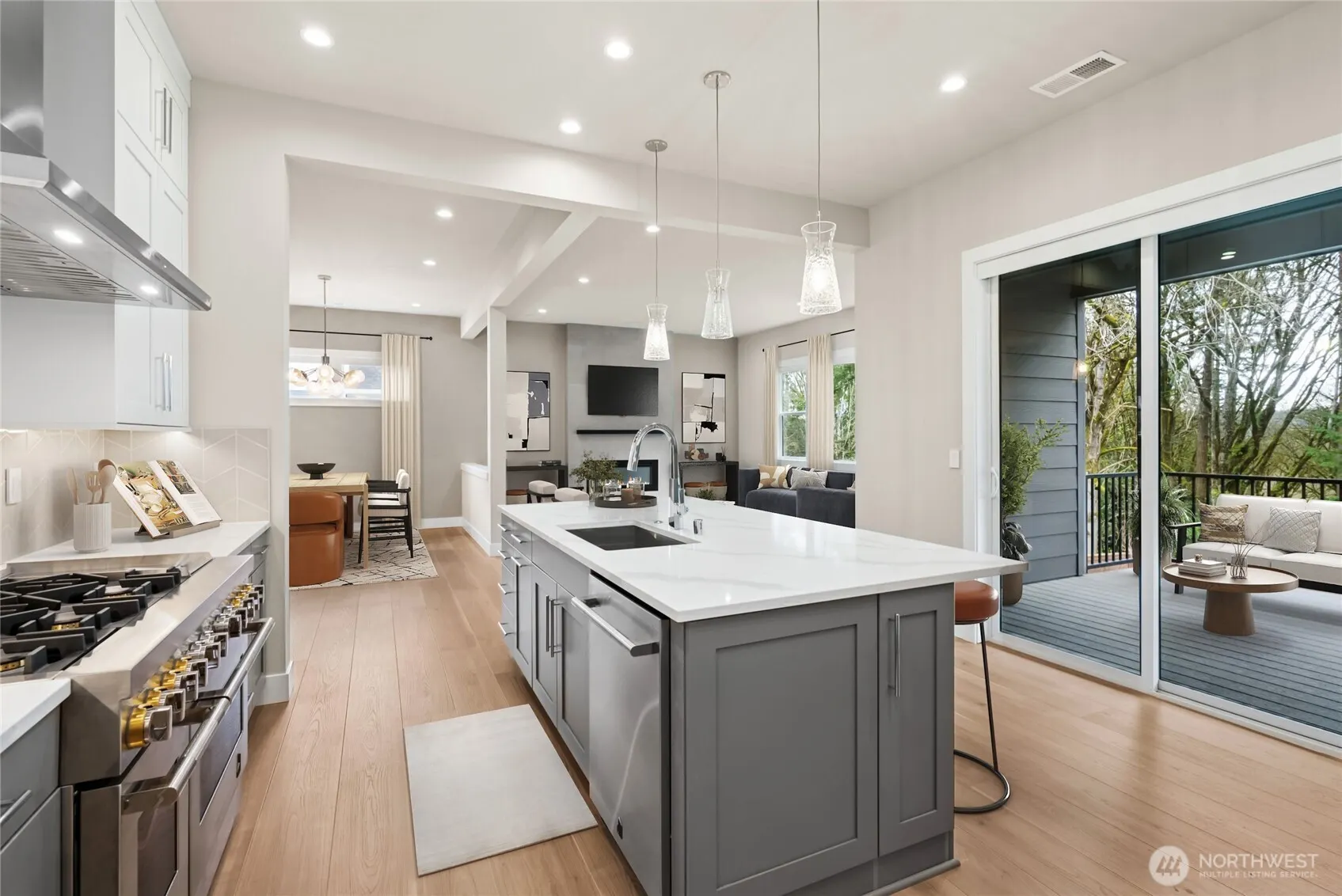 14470 133rd Place NE #3, Woodinville, WA 98072