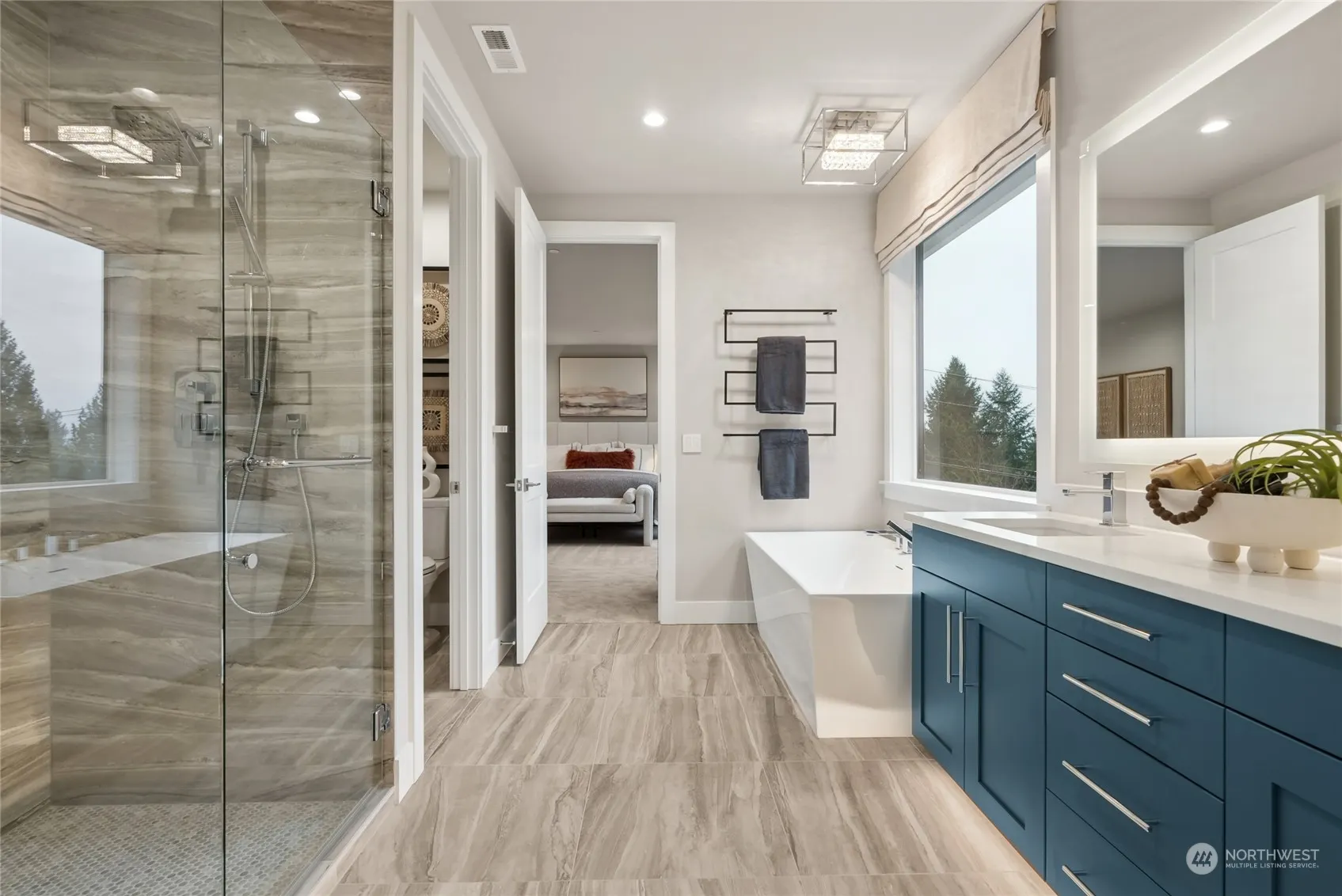14470 133rd Place NE #3, Woodinville, WA 98072