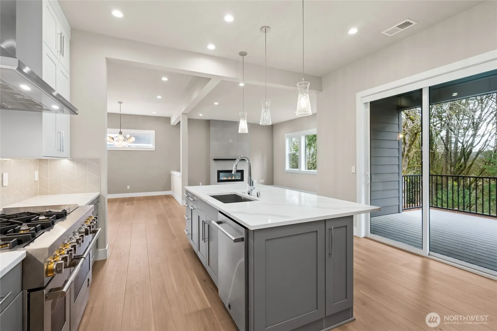 14470 133rd Place NE #3, Woodinville, WA 98072