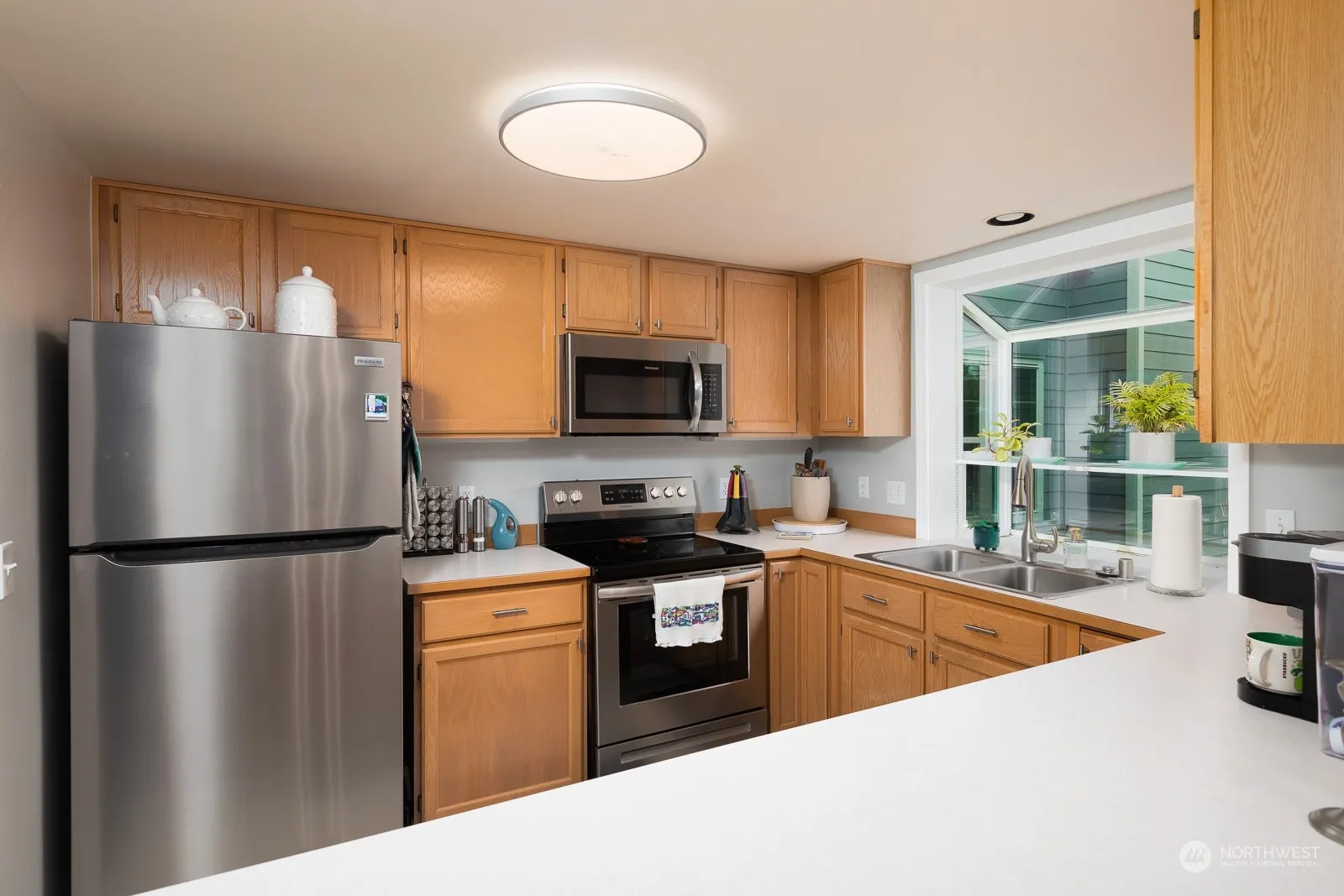 4081 224th Lane SE #211, Issaquah, WA 98029