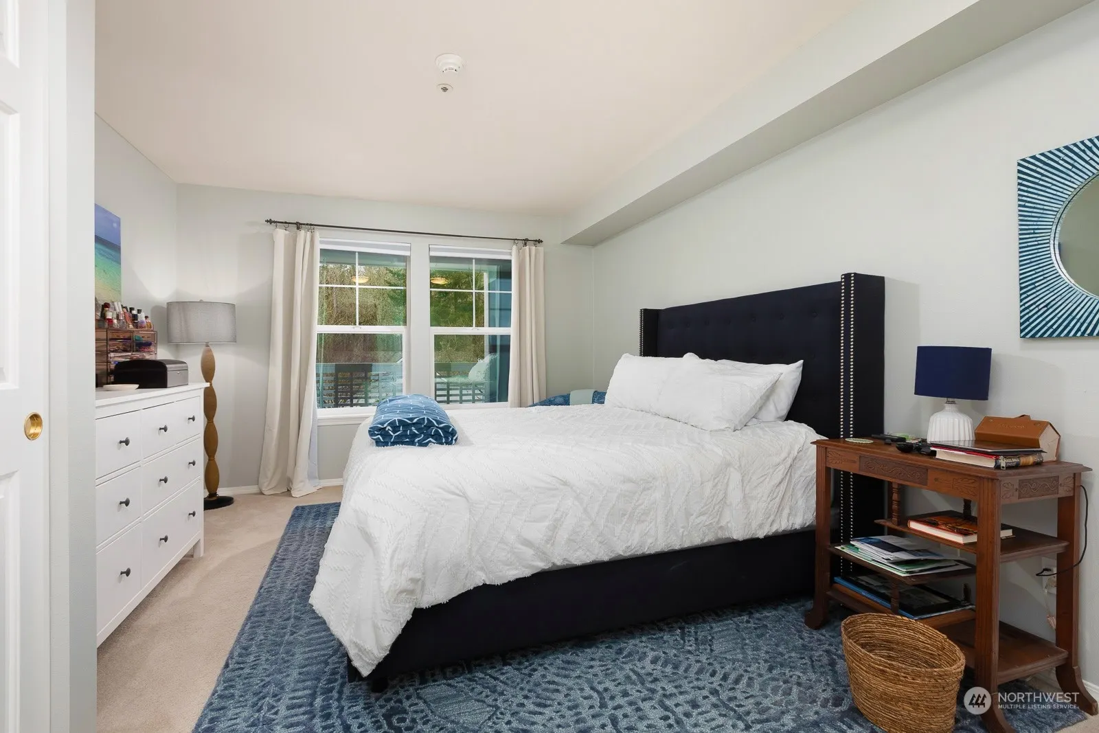 4081 224th Lane SE #211, Issaquah, WA 98029