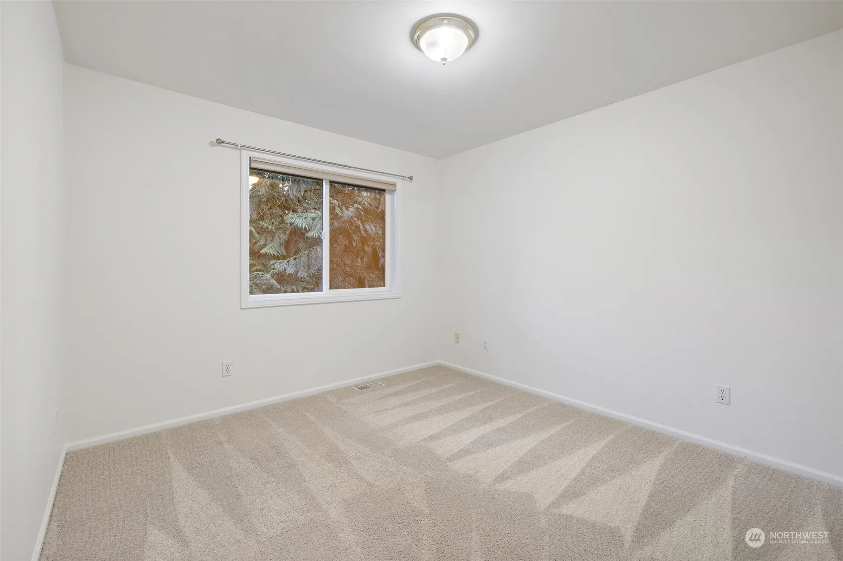 15733 NE 165th St , Woodinville, WA 98072