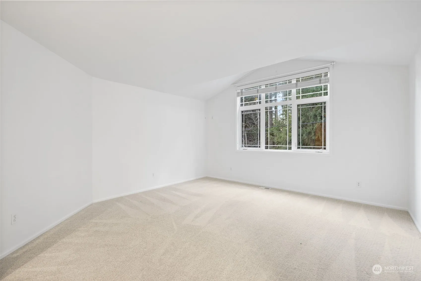 15733 NE 165th St , Woodinville, WA 98072