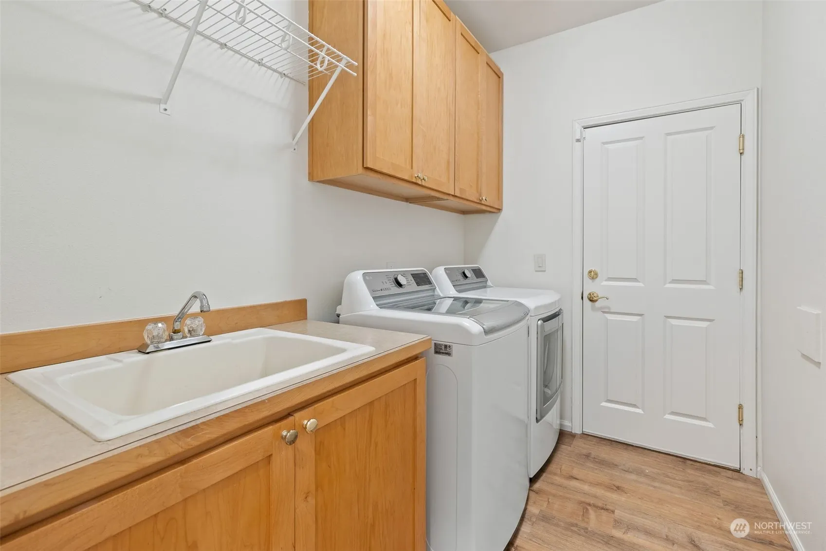 15733 NE 165th St , Woodinville, WA 98072