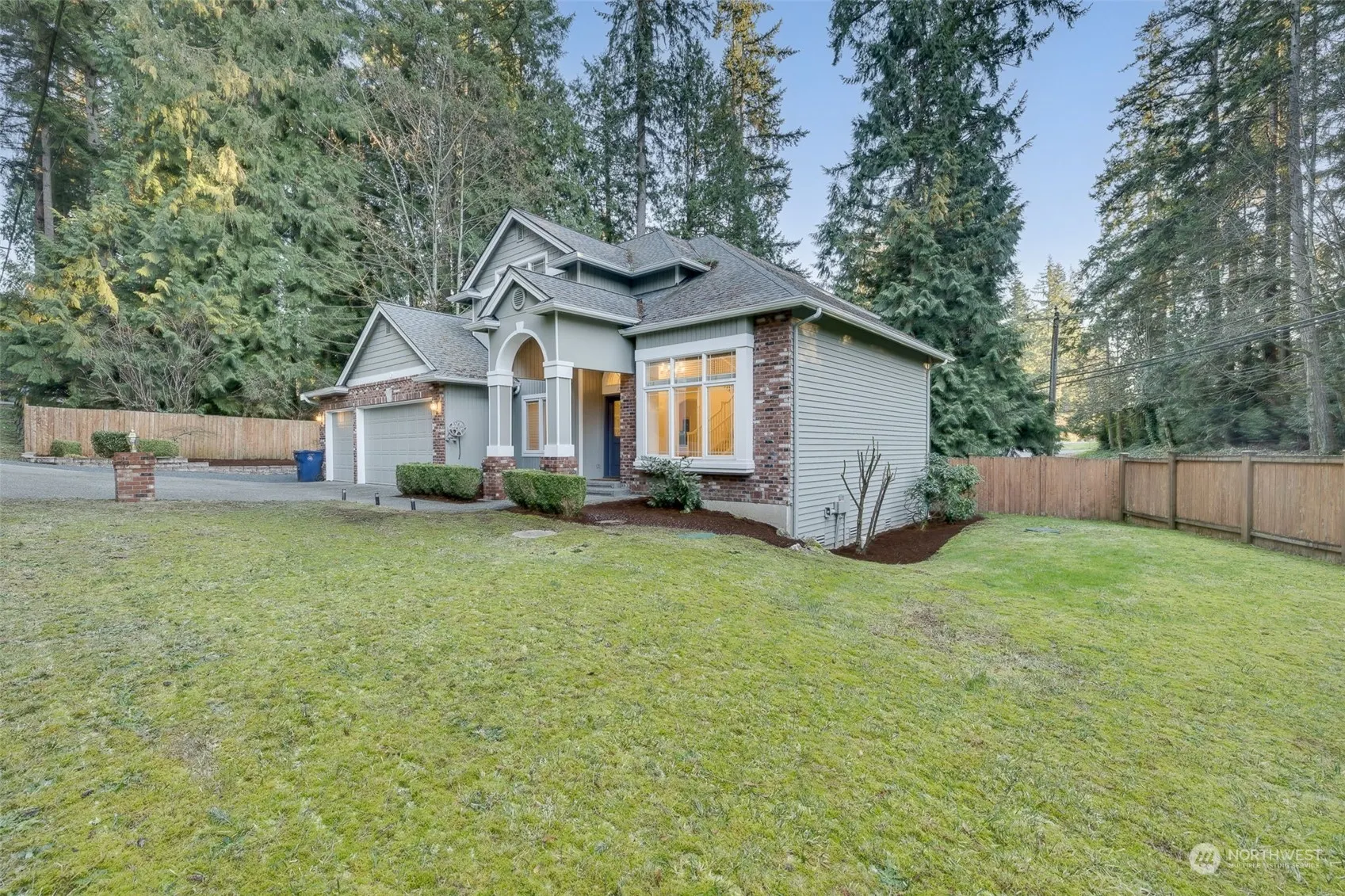 15733 NE 165th St , Woodinville, WA 98072