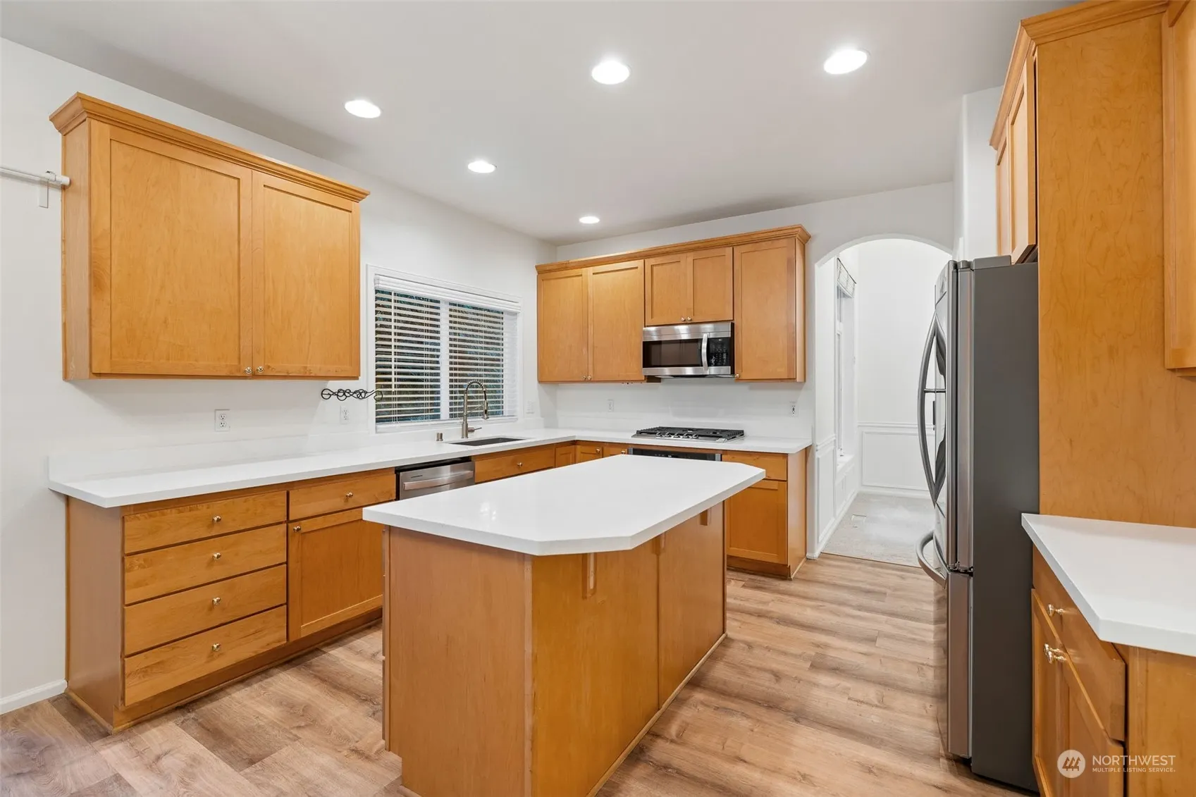 15733 NE 165th St , Woodinville, WA 98072