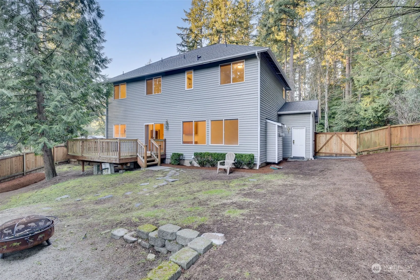 15733 NE 165th St , Woodinville, WA 98072