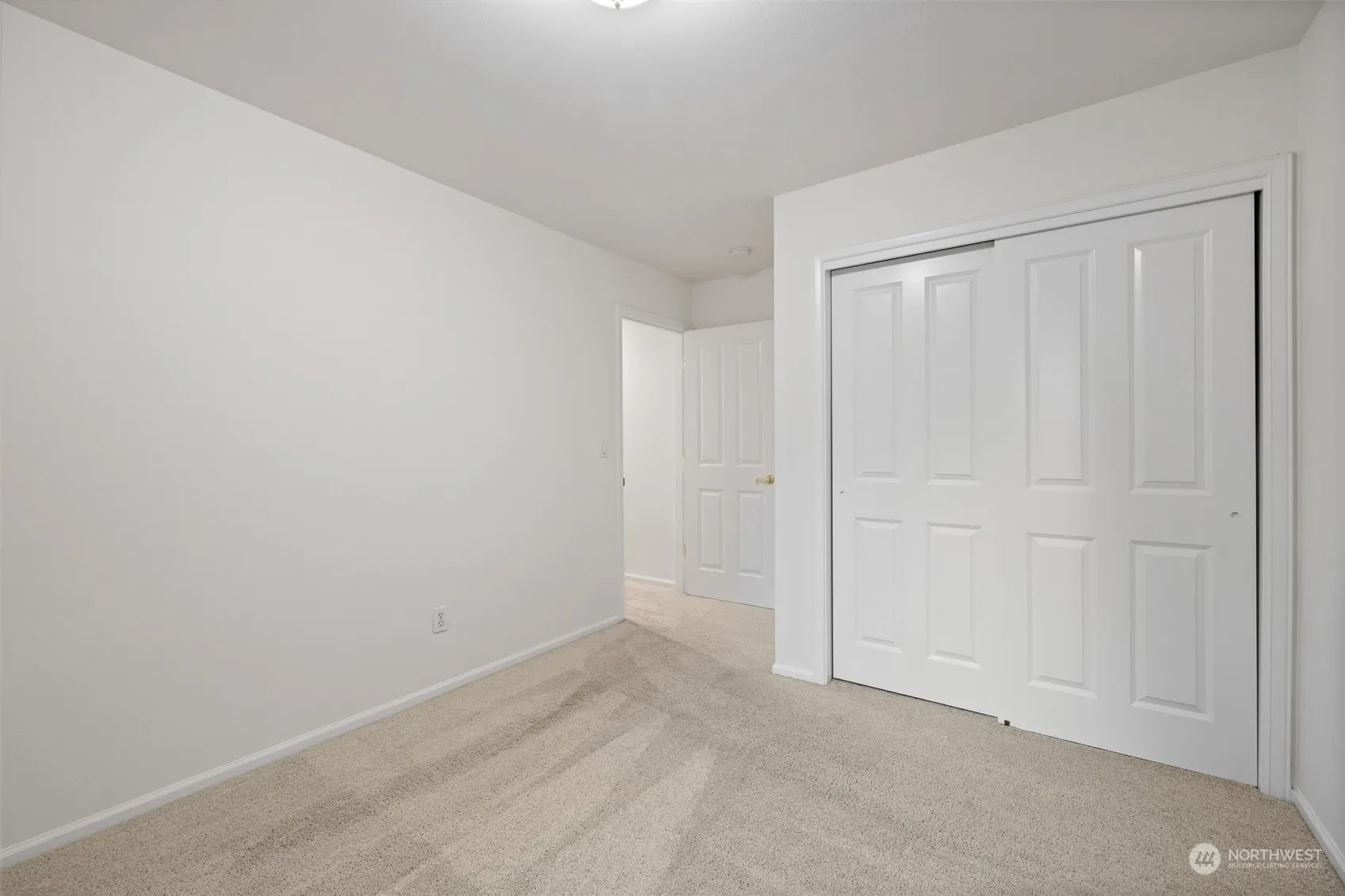15733 NE 165th St , Woodinville, WA 98072