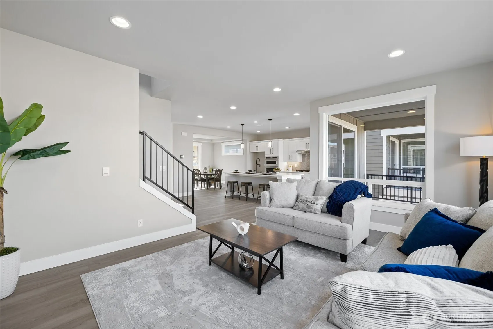1102 168th Street SW, Lynnwood, WA 98037