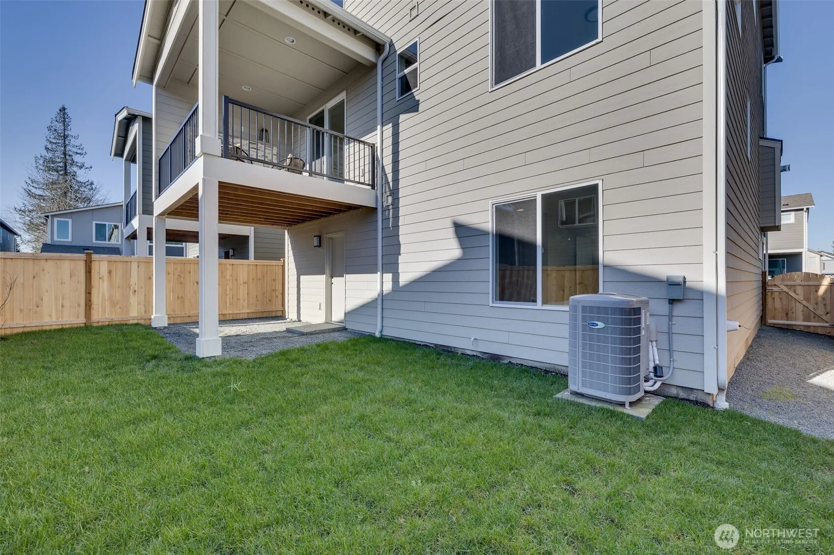 1102 168th Street SW, Lynnwood, WA 98037