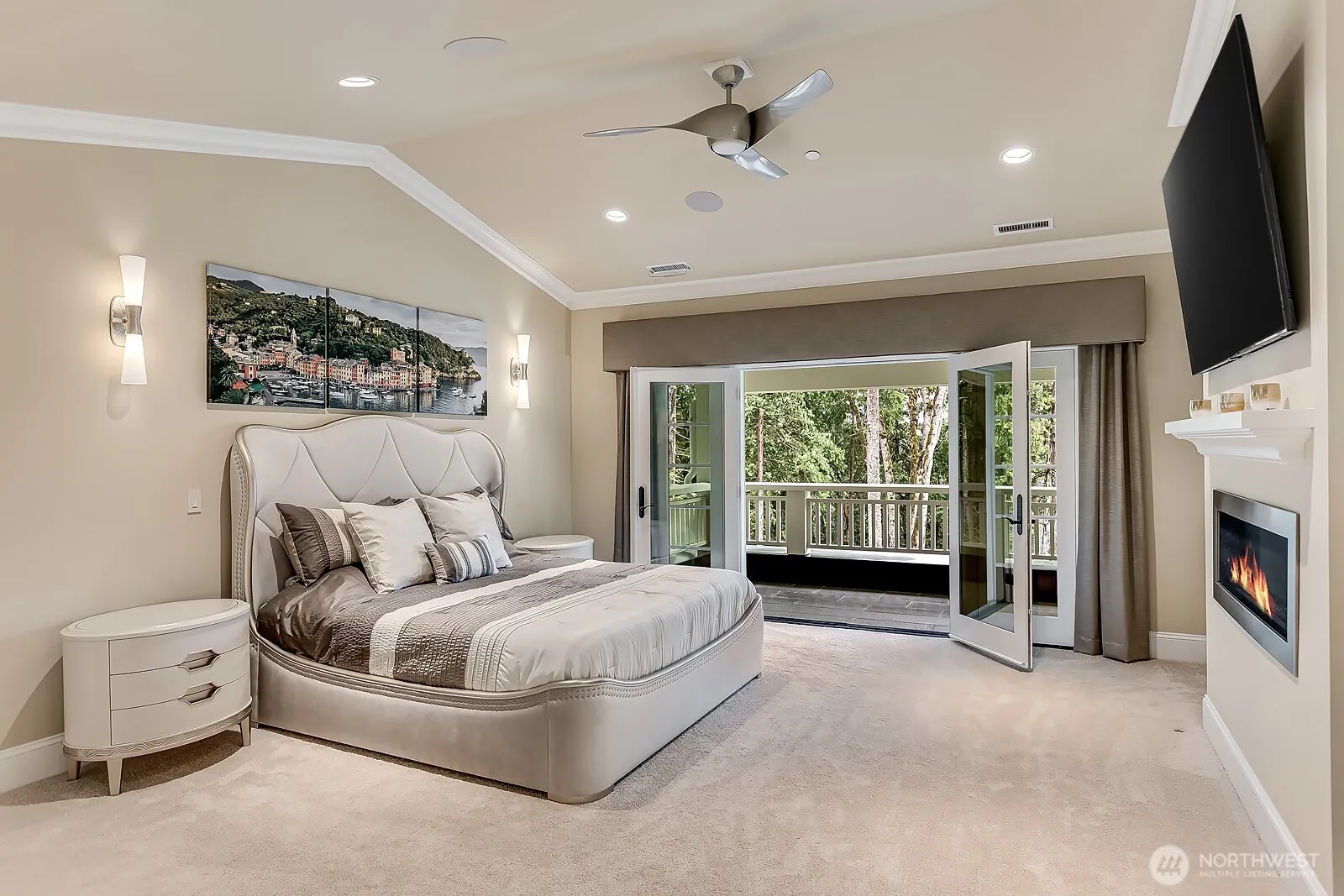 27216 SE Grand Ridge Drive , Issaquah, WA 98029