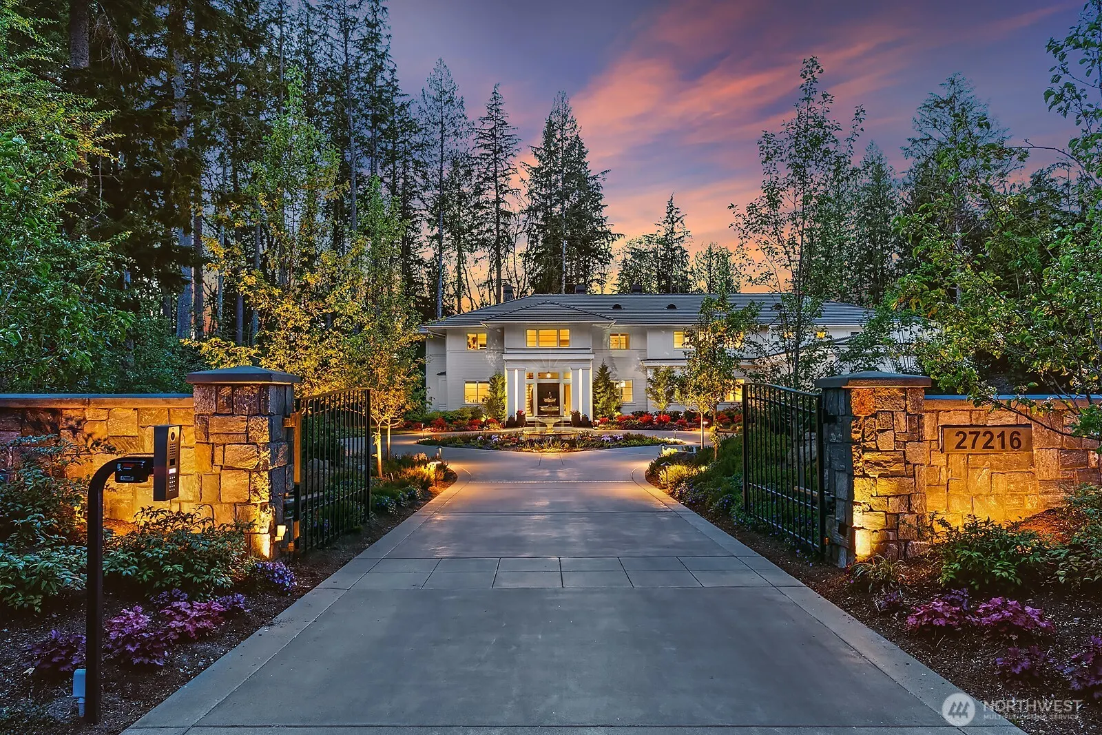 27216 SE Grand Ridge Drive , Issaquah, WA 98029