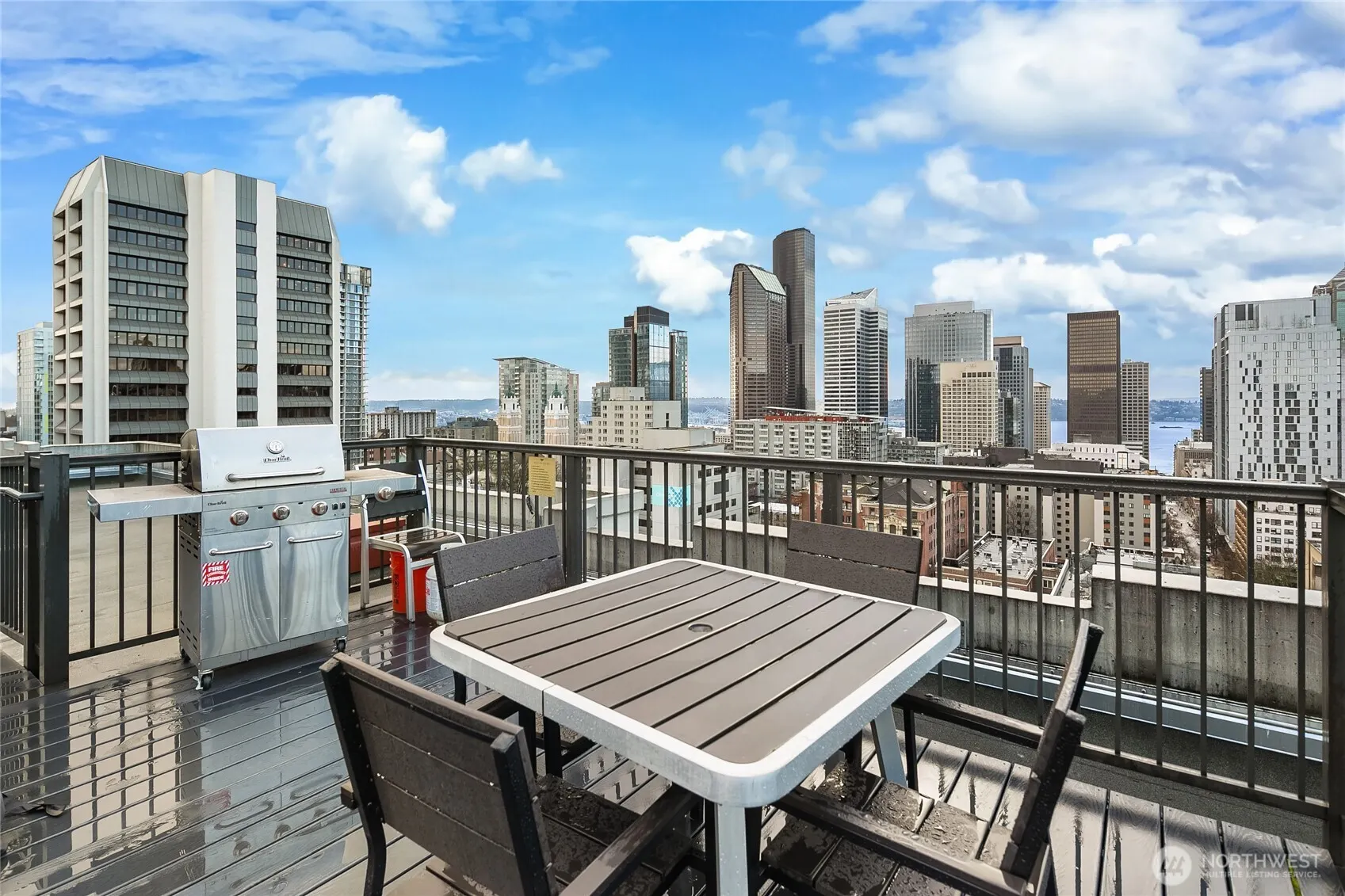 1105 Spring Street #401, Seattle, WA 98104
