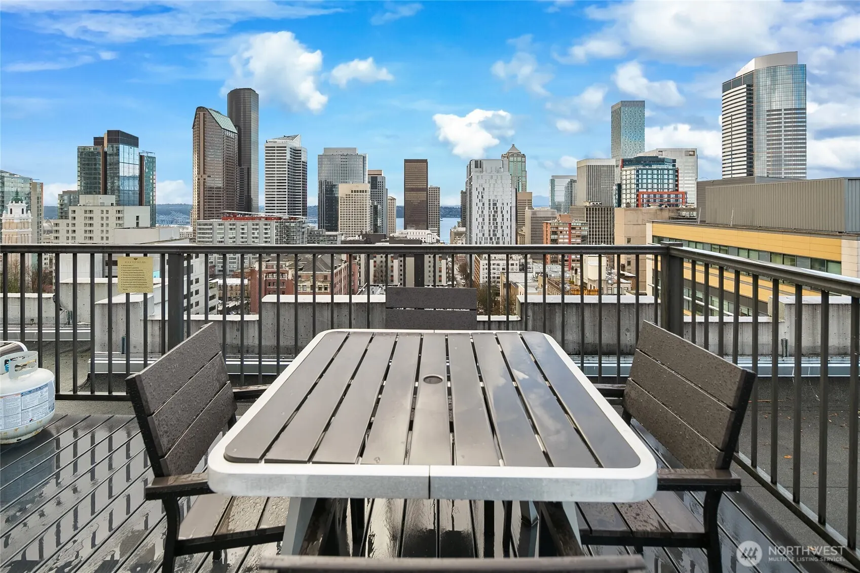 1105 Spring Street #401, Seattle, WA 98104