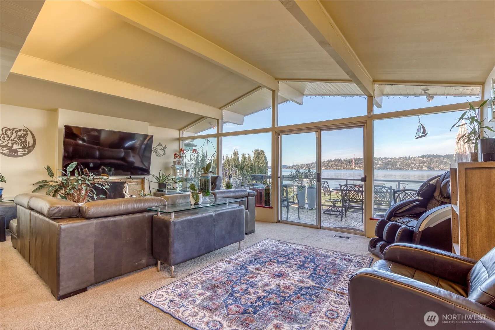 10008 Rainier Avenue S, Seattle, WA 98178