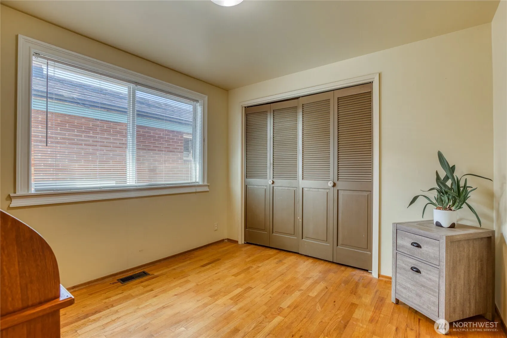 10008 Rainier Avenue S, Seattle, WA 98178