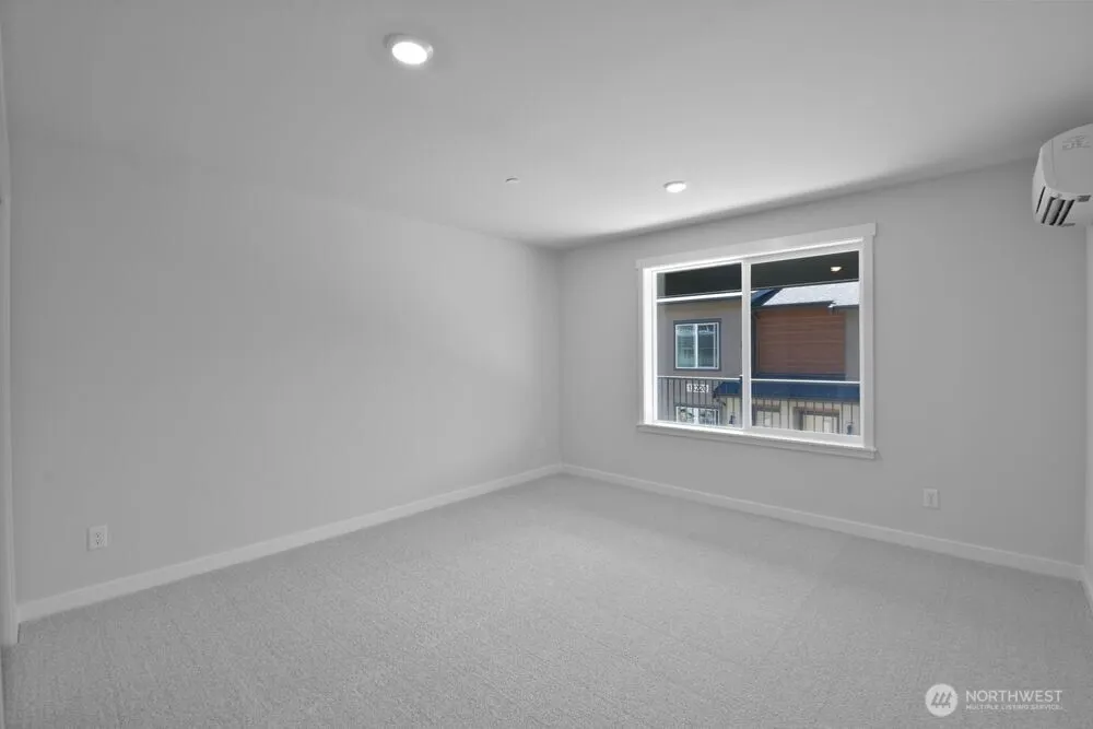 13217 NE 127th Court #B, Kirkland, WA 98034