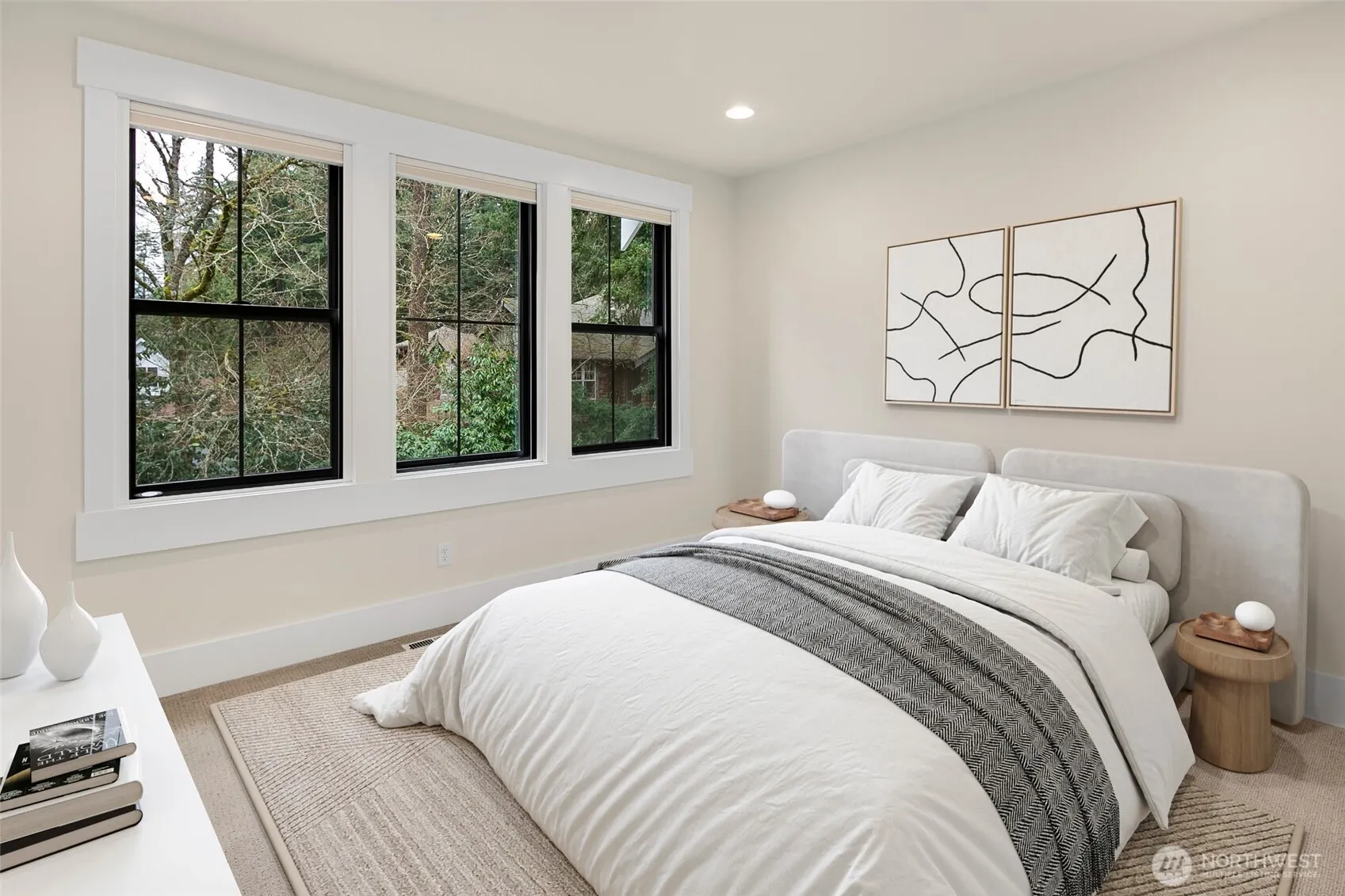 10906 SE 28th Street , Bellevue, WA 98004