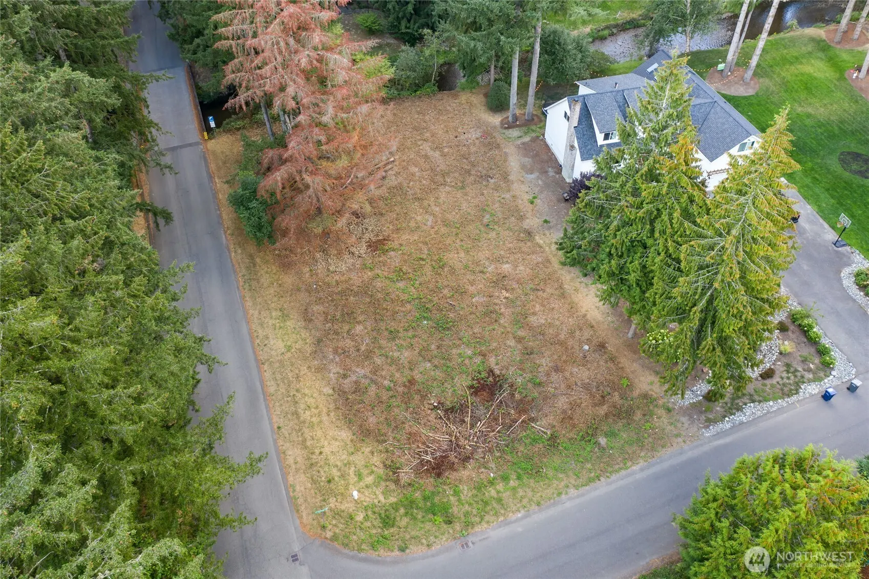420 SE Sycamore Lane , Issaquah, WA 98027