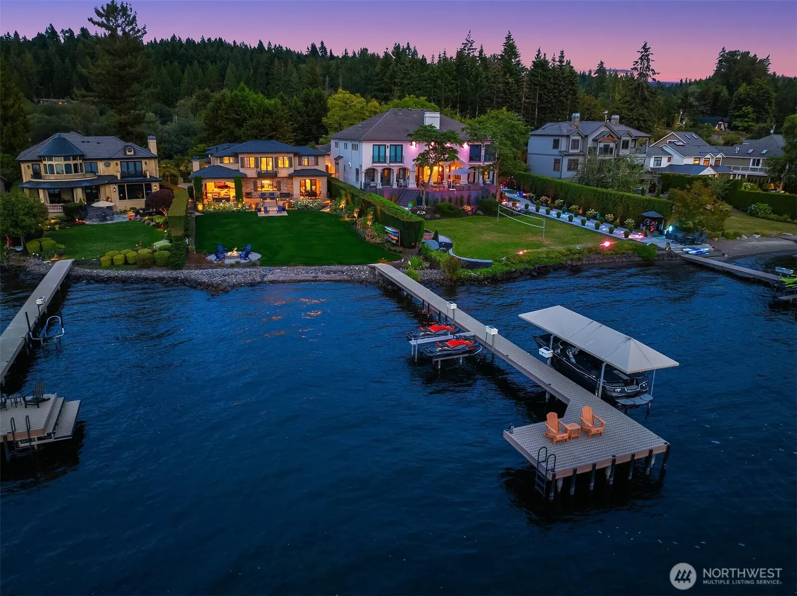 253 E Lake Sammamish Parkway SE, Sammamish, WA 98074